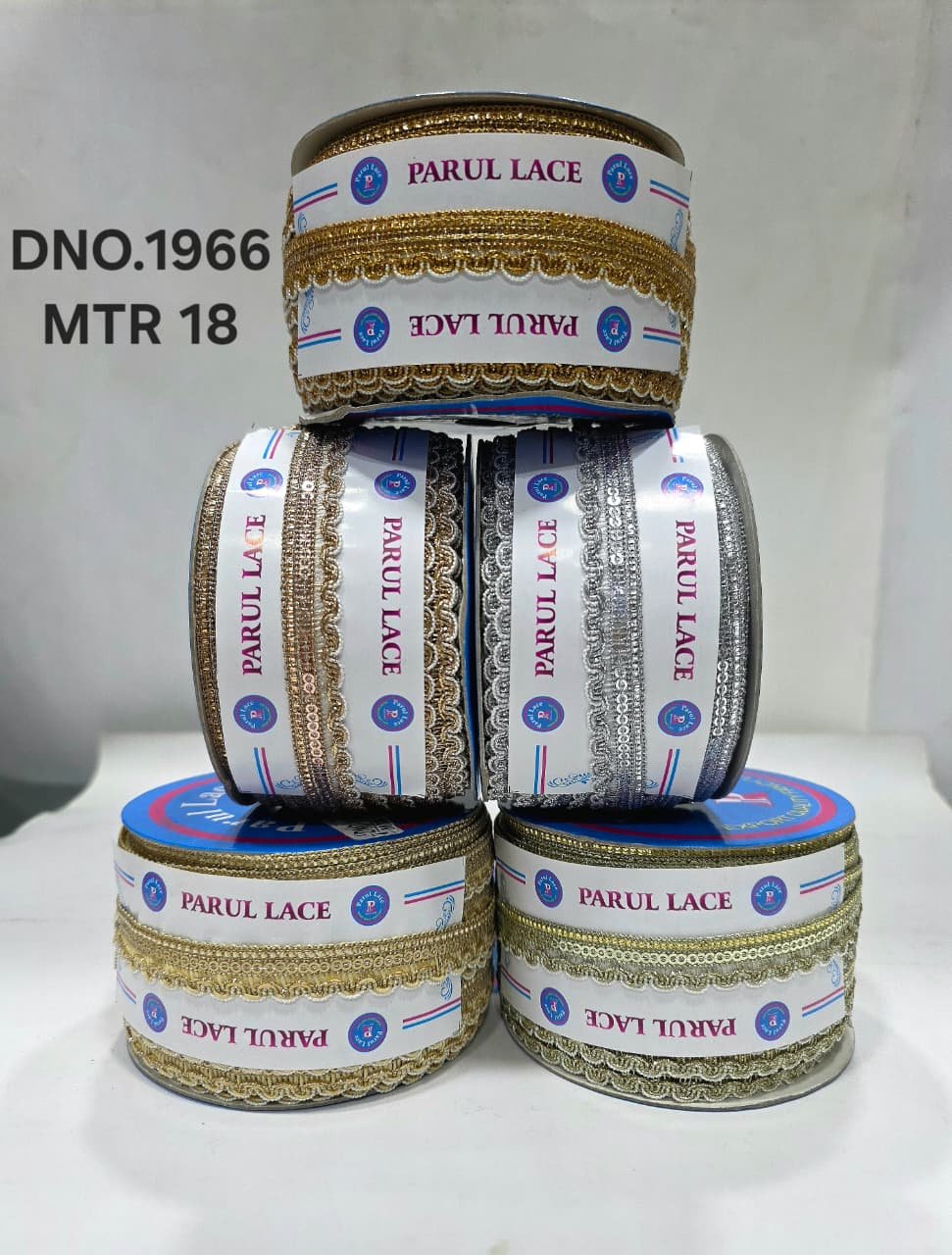 Border lace collection